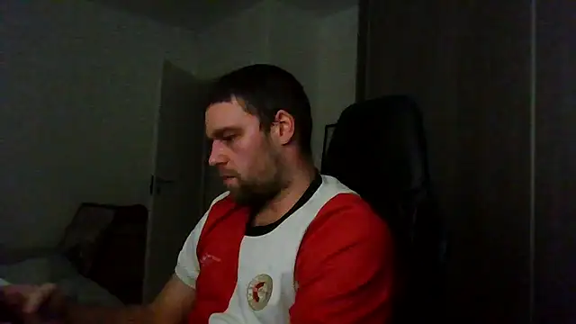 Snapshot of The_big_viking_ chatting on 12.10.24 The big viking online show from 12.10.24