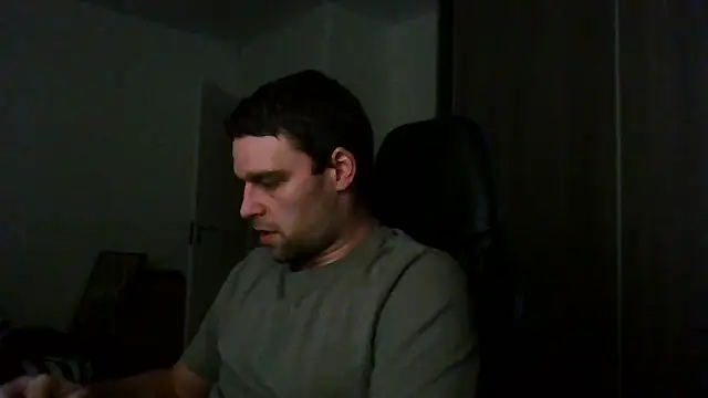 Snapshot of The_big_viking_ chatting on 12.26.24 The big viking online show from 12.26.24