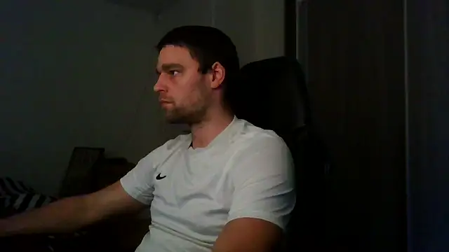 Snapshot of The_big_viking_ chatting on 12.28.24 The big viking online show from 12.28.24