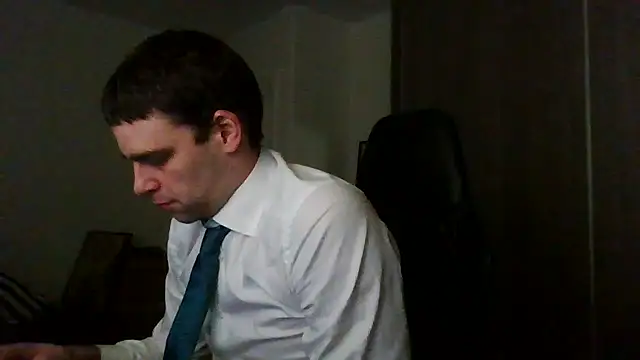 Snapshot of The_big_viking_ chatting on 01.01.25 The big viking online show from 01.01.25