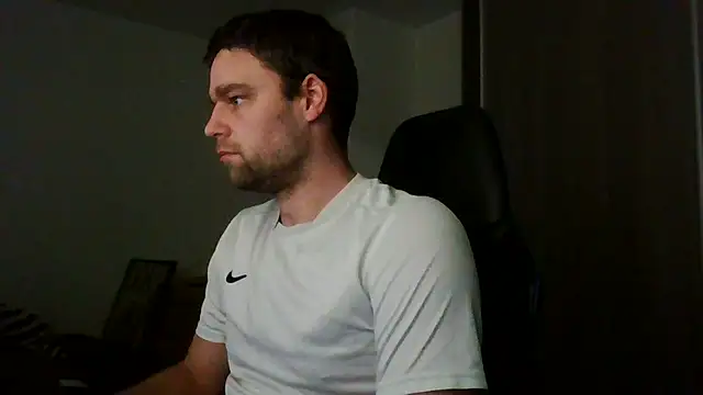 Snapshot of The_big_viking_ chatting on 01.09.25 The big viking online show from 01.09.25