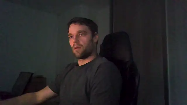 Snapshot of The_big_viking_ chatting on 01.17.25 The big viking online show from 01.17.25