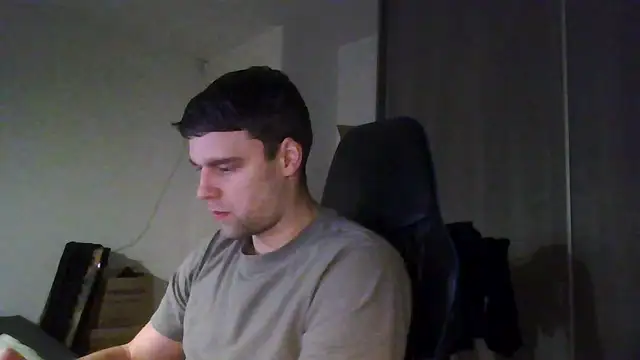 Snapshot of The_big_viking_ chatting on 02.15.25 The big viking online show from 02.15.25