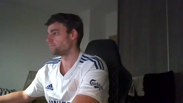 Snapshot of The_big_viking_ chatting on 03.12.25 The big viking online show from 03.12.25