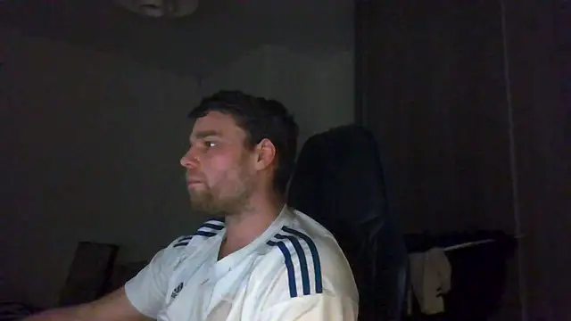 Snapshot of The_big_viking_ chatting on 03.14.25 The big viking online show from 03.14.25