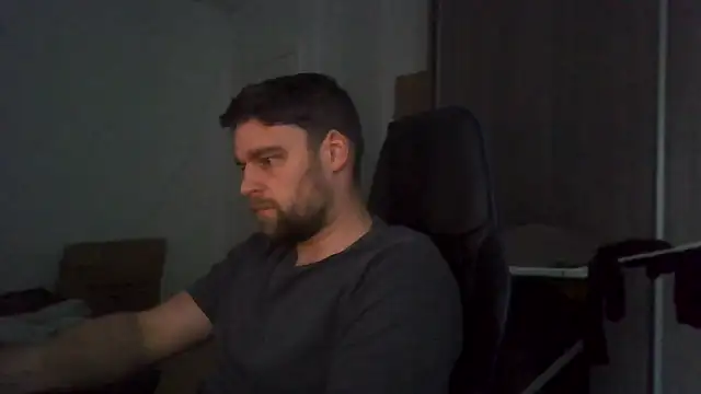 Snapshot of The_big_viking_ chatting on 10.27.25 The big viking online show from 10.27.25