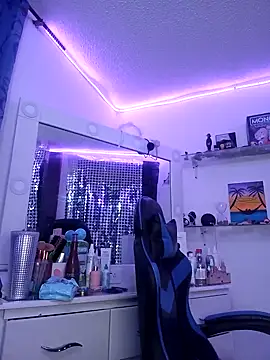 Luna SofiaXX online show from 02.08.25