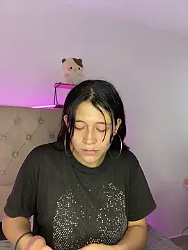 mariana 21x online show from 02.27.25