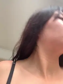 mariana 21x online show from 03.13.25