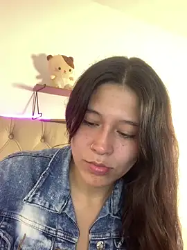 mariana 21x online show from 03.20.25