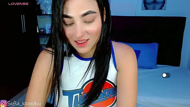 Sofia kenedyy online show from 01.14.25