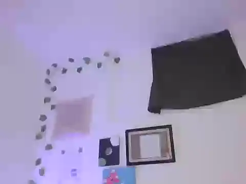 Melody200420 online show from 10.05.25