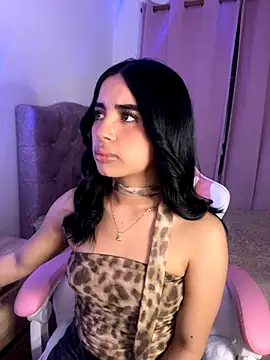 Emily-14 online show from 11.15.25