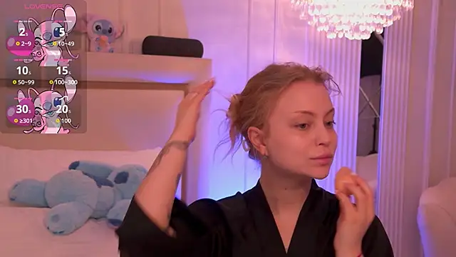 DorisHell online show from 11.25.25