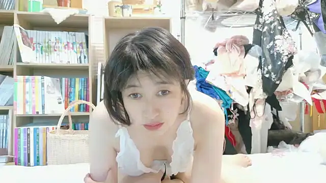 Snapshot of morikawa_sayaka chatting on 09.29.25 morikawa sayaka online show from 09.29.25