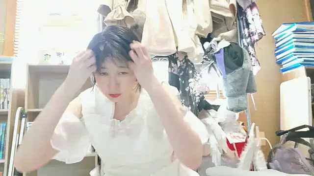 Snapshot of morikawa_sayaka chatting on 10.10.25 morikawa sayaka online show from 10.10.25