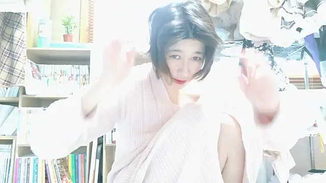 Snapshot of morikawa_sayaka chatting on 10.17.25 morikawa sayaka online show from 10.17.25