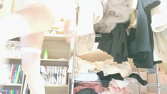 Snapshot of morikawa_sayaka chatting on 11.03.25 morikawa sayaka online show from 11.03.25