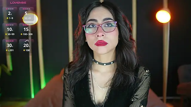 vampy dolll online show from 01.30.25