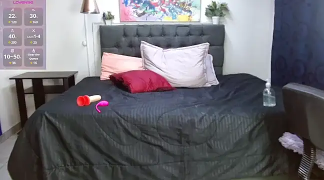 Snapshot of _lara1 chatting on 02.07.25 lara1 online show from 02.07.25