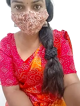 Snapshot of Telugu_magic_07 chatting on 10.25.25 Telugu magic 07 online show from 10.25.25