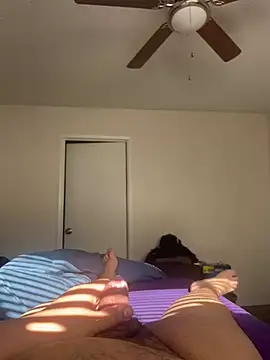 Snapshot of daddymaniaco69 chatting on 12.29.24 daddymaniaco69 online show from 12.29.24