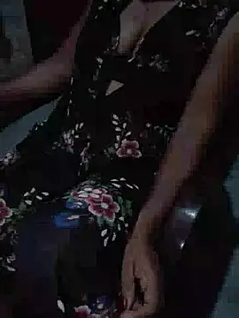 Snapshot of shanuki3 chatting on 12.22.24 shanuki3 online show from 12.22.24