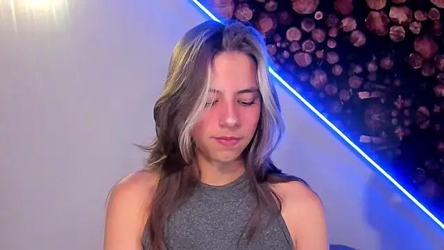 Snapshot of ArtemisaBlake chatting on 03.21.25 ArtemisaBlake online show from 03.21.25