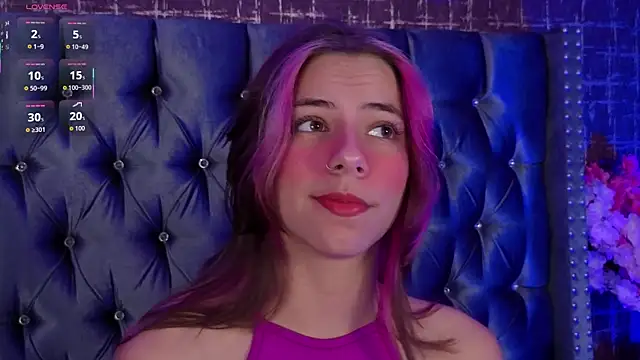 Snapshot of ArtemisaBlake chatting on 09.12.25 ArtemisaBlake online show from 09.12.25