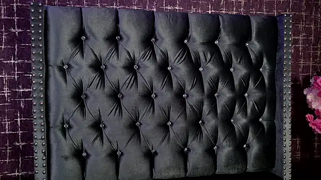 Snapshot of ArtemisaBlake chatting on 10.09.25 ArtemisaBlake online show from 10.09.25