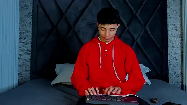 Snapshot of JoshRashfordd chatting on 02.23.25 JoshRashfordd online show from 02.23.25