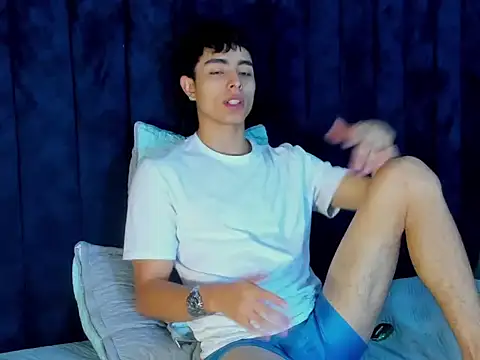 Snapshot of JoshRashfordd chatting on 03.02.25 JoshRashfordd online show from 03.02.25