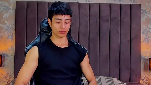 Snapshot of JoshRashfordd chatting on 03.04.25 JoshRashfordd online show from 03.04.25