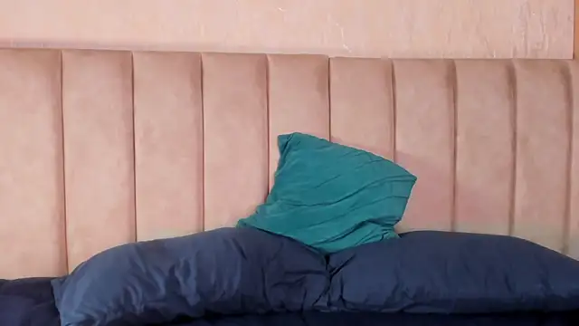 Snapshot of JoshRashfordd chatting on 09.16.25 JoshRashfordd online show from 09.16.25