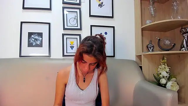 LiaKeller online show from 03.18.25