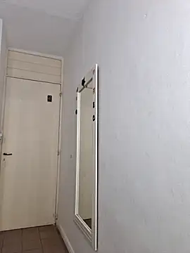 Jazmin-Cerezita online show from 12.05.25