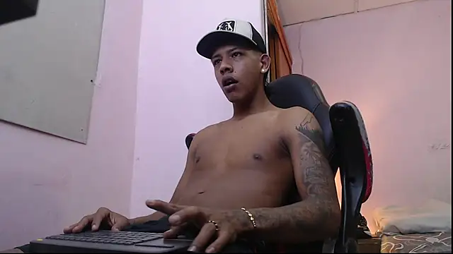 mr stiven  online show from 01.12.25