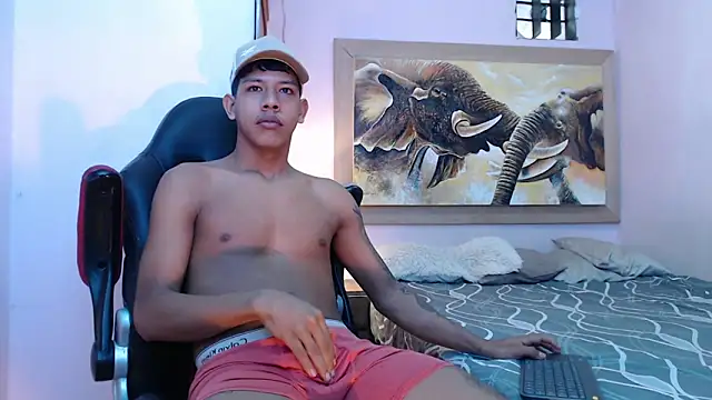 mr stiven  online show from 02.20.25