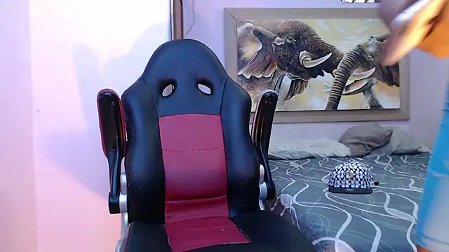 mr stiven  online show from 03.02.25