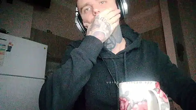 HappyZebra13 online show from 02.28.25