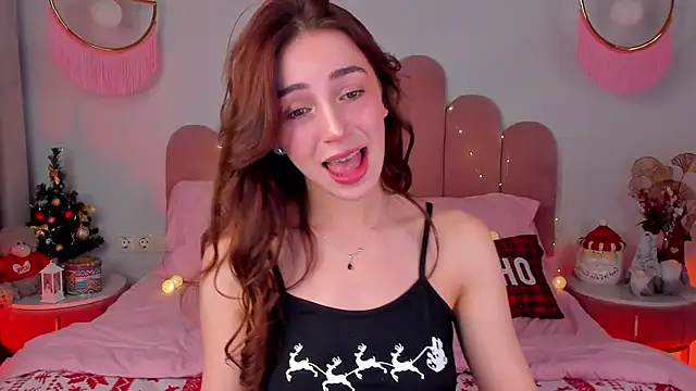 ElsaYoung online show from 12.23.24