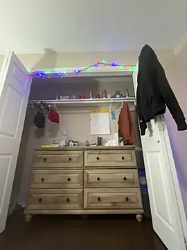 Snapshot of Texascoastedger chatting on 01.17.25 Texascoastedger online show from 01.17.25