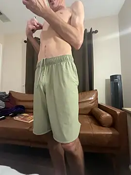 Snapshot of Texascoastedger chatting on 01.26.25 Texascoastedger online show from 01.26.25