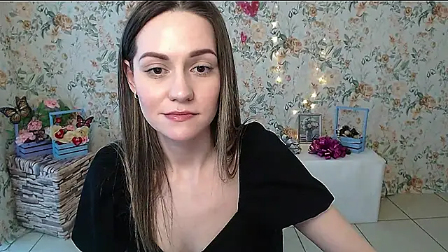 Lina Star S online show from 02.25.25