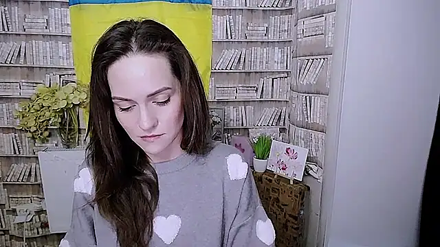 Lina Star S online show from 10.10.25