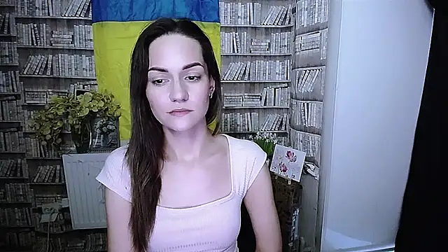 Lina Star S online show from 11.19.25