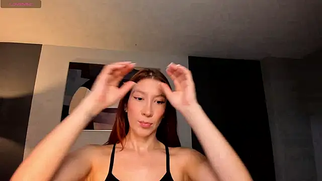 MiaFarrell  online show from 02.15.25