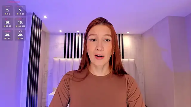 MiaFarrell  online show from 02.14.26