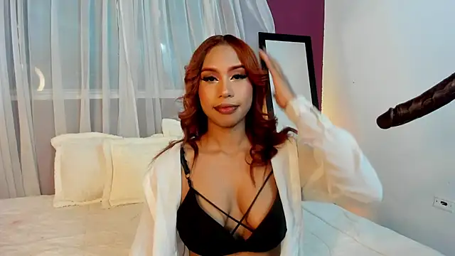 Snapshot of Nicole_Brown1126 chatting on 05.19.26 Nicole Brown1126 online show from 05.19.26