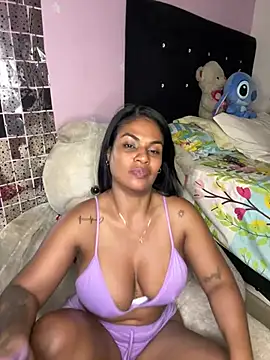 Snapshot of Naticol1 chatting on 12.14.24 Naticol1 online show from 12.14.24